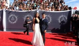 红毯女星爆料视频播放,揭秘娱乐圈幕后真相